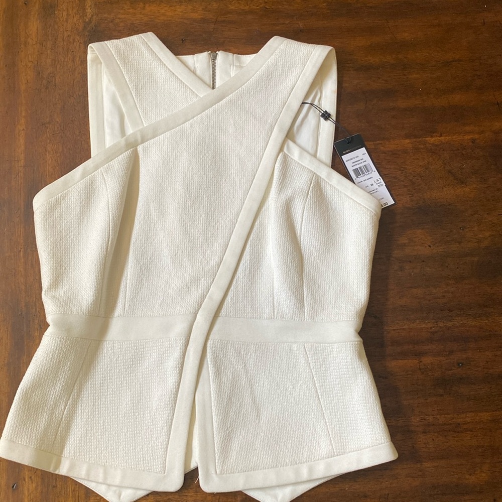 BCBG MAXAZRIA Top; Off White; MEDIUM